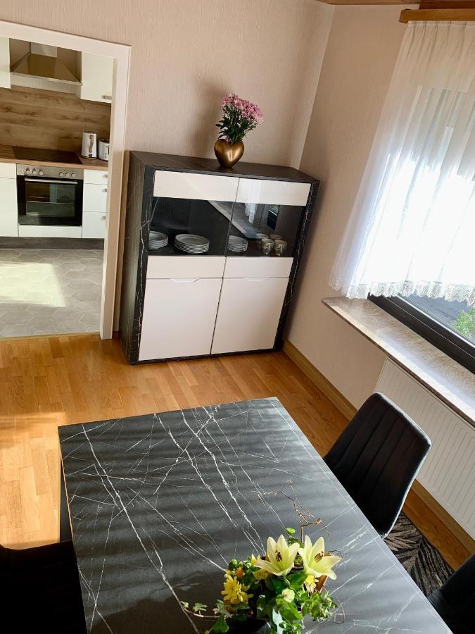 Haus Nummer Vier Neunkirchen  Eksteriør bilde